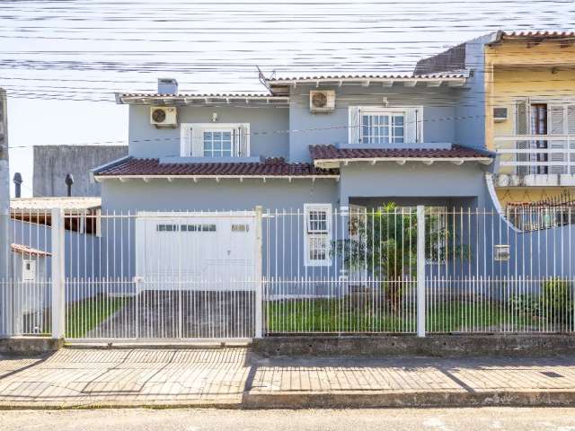 Sobrado 3 quartos em Cachoeirinha no Parque da Matriz