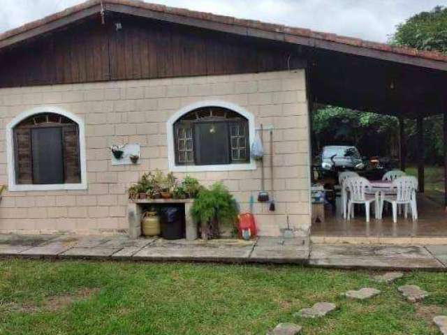 Chácara à venda no Recreio Mantiqueira - Caçapava/SP com 2500 m²