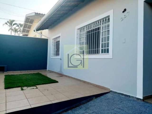 Casa com 3 quartos à venda na Rua Ermênio Oliveira Penteado, 267, Parque São Quirino, Campinas, 262 m2 por R$ 580.000