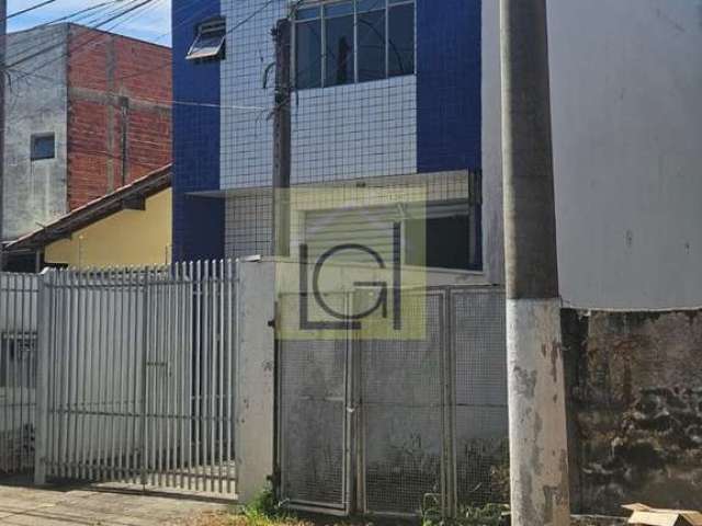 Barracão comercial para venda no Jardim Padre Bento, Itu-SP: 4 salas, 2 vagas e 218m² de área.