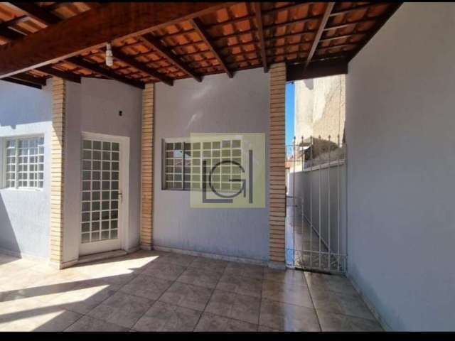 Oportunidade única: Casa à venda em Itu-SP, Jardim Agarussi! 2 quartos, sala, banheiro, 2 vagas na garagem, 89m² de área. Venha conferir!