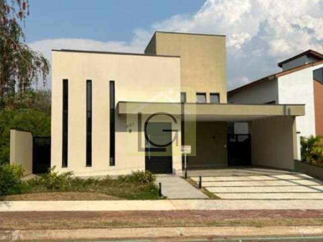 Casa em Condomínio à Venda em Salto-SP - Residencial Lagos D'icaraí: 3 Quartos, 1 Suíte, 3 Salas, 3 Banheiros, 2 Vagas de Garagem, 183m².