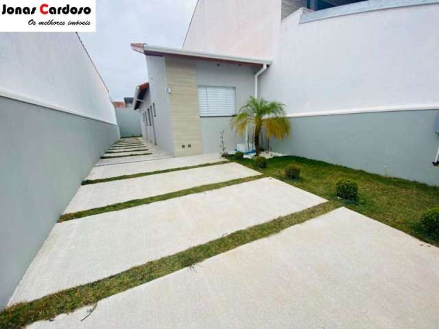 Casa à venda em Mogi das Cruzes-SP, Residencial Colinas: 2 quartos, 1 suíte, 1 sala, 2 banheiros, 3 vagas, 52,68m²!