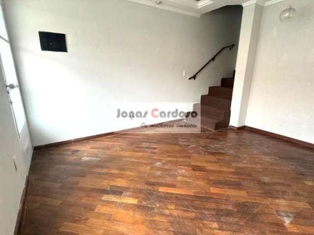 Casa em Condomínio à Venda em Mogi das Cruzes-SP: 2 Quartos, 1 Sala, 2 Banheiros, 1 Vaga de Garagem - 57 m² no Jardim Bela Vista! Por R$: 290 mil .