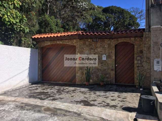 Casa térrea à venda no Residencial Jardim Rubi em Mogi das Cruzes. Com 3 quartos, 1 suíte, 2 vagas de garagem, 113m² de construção. Por R$650 mil