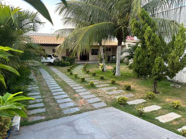 Casa à venda no bairro Nova Parnamirim - Parnamirim/RN