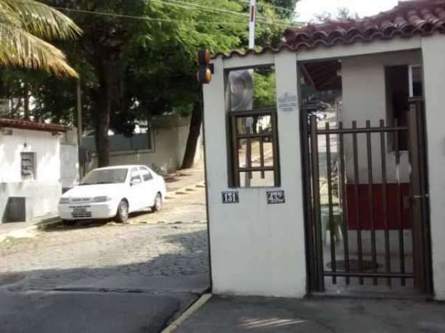 Apartamento com 2 quartos à venda na Rua Oswaldo Lussac, Taquara, Rio de Janeiro, 50 m2 por R$ 150.000