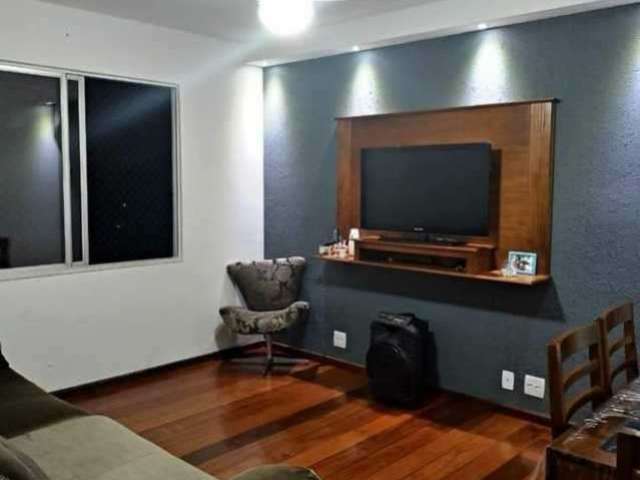 Apartamento com 2 quartos à venda na Rua Oswaldo Lussac, Taquara, Rio de Janeiro por R$ 150.000