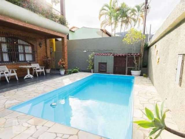 Casa com 4 quartos à venda na Rua Amélia dos Santos, Taquara, Rio de Janeiro, 287 m2 por R$ 800.000