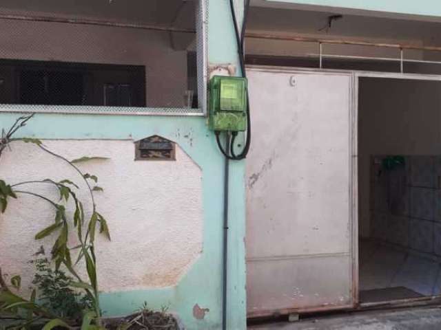 Casa em condomínio fechado à venda na Estrada Mapua, Jacarepaguá, Rio de Janeiro, 100 m2 por R$ 250.000