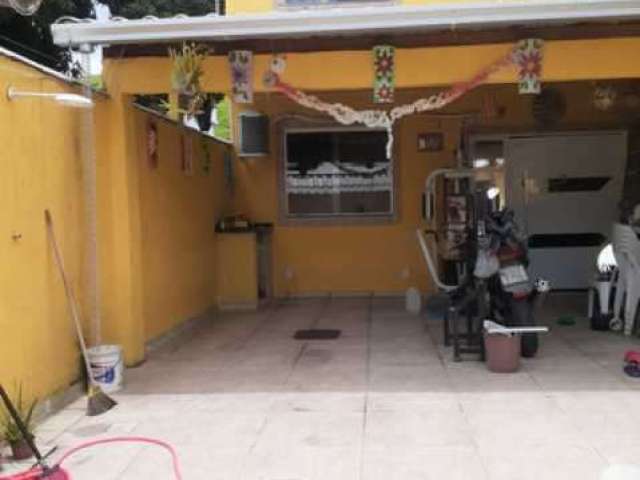 Casa em condomínio fechado com 2 quartos à venda na Rua Jafa, Magalhães Bastos, Rio de Janeiro, 160 m2 por R$ 340.000