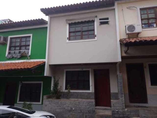 Casa em condomínio fechado com 2 quartos à venda na Rua Goianinha, Curicica, Rio de Janeiro, 60 m2 por R$ 320.000