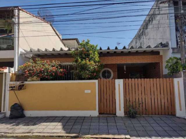 Casa em condomínio fechado com 2 quartos à venda na Estrada Marechal Miguel Salazar Mendes de Morais, Taquara, Rio de Janeiro, 110 m2 por R$ 567.000