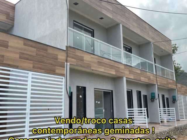 Casa em condomínio fechado com 3 quartos à venda na Rua Professor Santos Moreira, Camorim, Rio de Janeiro por R$ 450.000