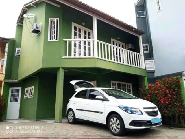 Casa em condomínio fechado com 3 quartos à venda na Rua Omar Bandeira Ramidan Sobrinho, Recreio dos Bandeirantes, Rio de Janeiro, 205 m2 por R$ 1.200.000