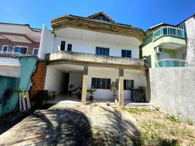 Casa em condomínio fechado com 3 quartos à venda na Rua Jornalista Luiz Eduardo Lobo, Vargem Pequena, Rio de Janeiro, 300 m2 por R$ 550.000