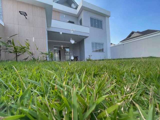 Casa em condomínio fechado com 4 quartos à venda na Rua Thays Pessoto, Vargem Pequena, Rio de Janeiro, 193 m2 por R$ 1.100.000