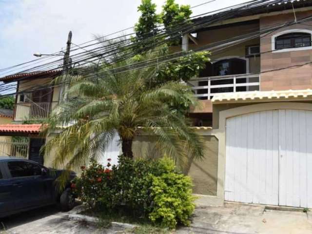 Casa em condomínio fechado com 5 quartos à venda na Rua Hilton Gosling, Taquara, Rio de Janeiro, 250 m2 por R$ 750.000