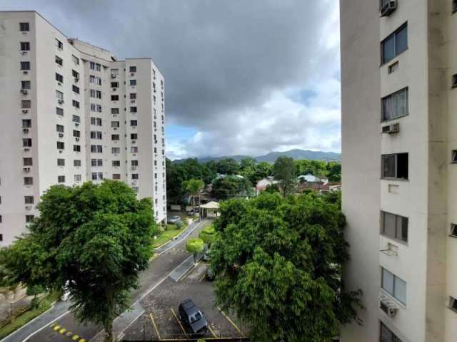 Apartamento com 3 quartos à venda na Estrada Caribu, Freguesia (Jacarepaguá), Rio de Janeiro, 53 m2 por R$ 285.000