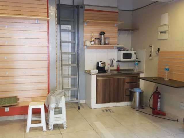 Ponto comercial à venda na Avenida Bartolomeu Mitre, Leblon, Rio de Janeiro por R$ 1.200.000