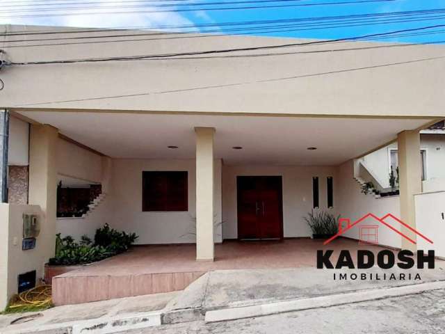 Oportunidade única: Casa em condomínio à venda com 1 quarto, 1 suíte, 1 sala, 2 banheiros, 2 vagas de garagem e 130,00 m² em Feira de Santana, BA - Bairro Papagaio!