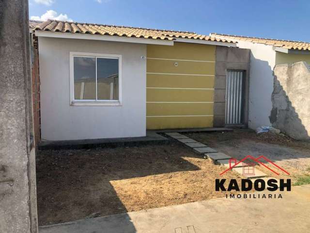 Casa em Condomínio à Venda em Feira de Santana-BA, Bairro Registro: 2 Quartos, 1 Sala, 1 Banheiro, 1 Vaga de Garagem, 130 m².