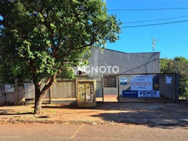 VENDA | Galpão/Barracão, com 3 quartos em Jardim Dias, Maringá