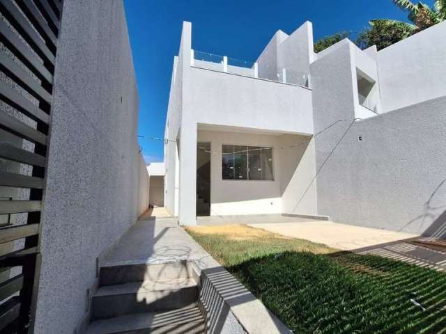 Casa em condomínio fechado com 3 quartos à venda na Rua Marlene Mendes Pereira, 11, Céu Azul, Belo Horizonte por R$ 500.000