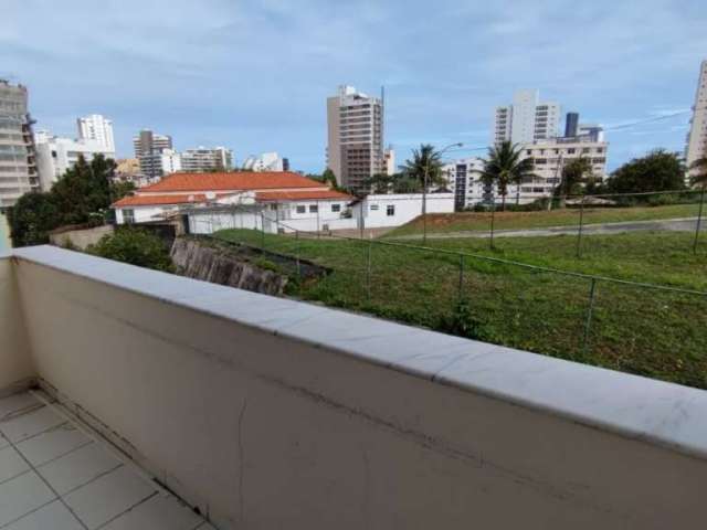 3 Quartos - 100 m² - Varanda - Área de Serviço  - 1 Vaga de Garagem