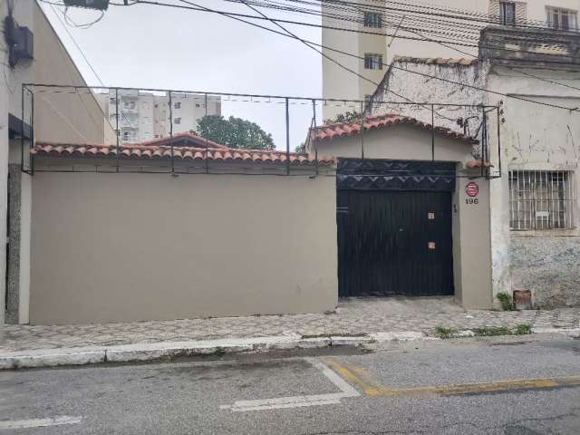 Vendo casa térrea centro