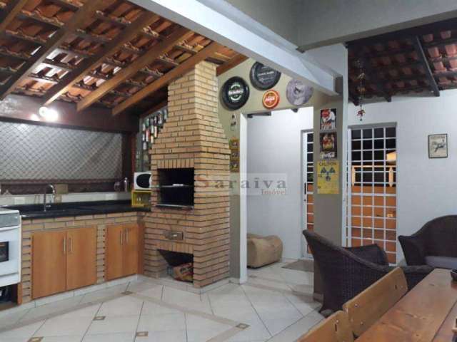 Casa com 3 dormitórios à venda, 180 m² por R$ 890.000,00 - Jardim Hollywood - São Bernardo do Campo/SP