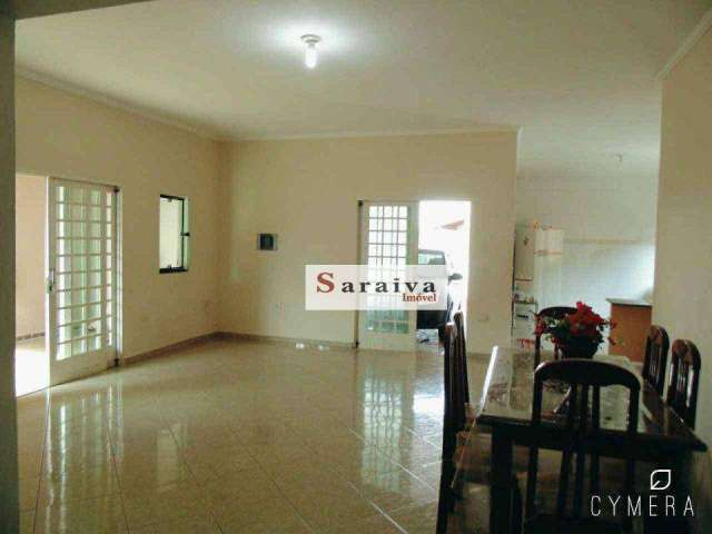 Casa com 4 dormitórios à venda, 210 m² por R$ 450.000,00 - Girassol 01 - Itapuí/SP