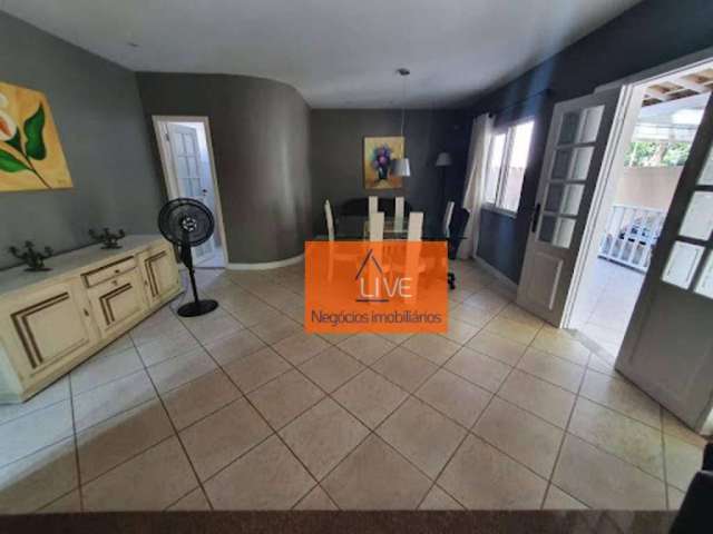 Casa com 5 dormitórios à venda, 207 m² por R$ 900.000,00 - Piratininga - Niterói/RJ