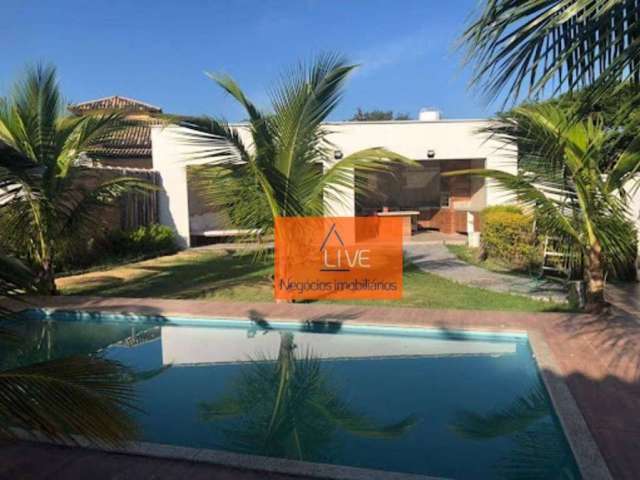 LIVE VENDE: Excelente casa em condomínio com 4 quartos, 3 suítes em Maricá