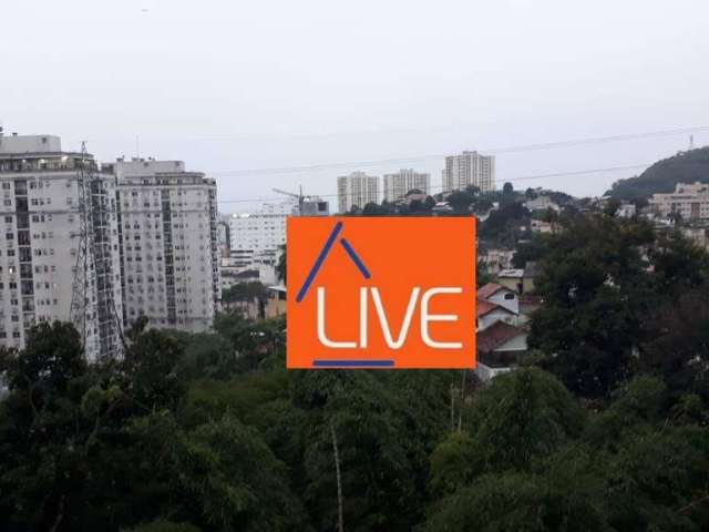 Live vende apartamento de 2 quartos no Condomínio Alto Icaraí