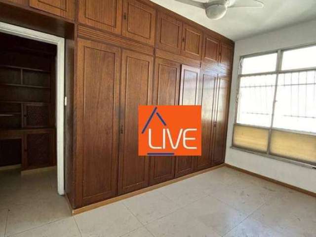 LIVE VENDE: Ótimo Apartamento com 4 quartos, suíte, vaga, quadra da Praia, 1 por andar,  161 m² por R$ 1.200.000 - Icaraí - Niterói/RJ