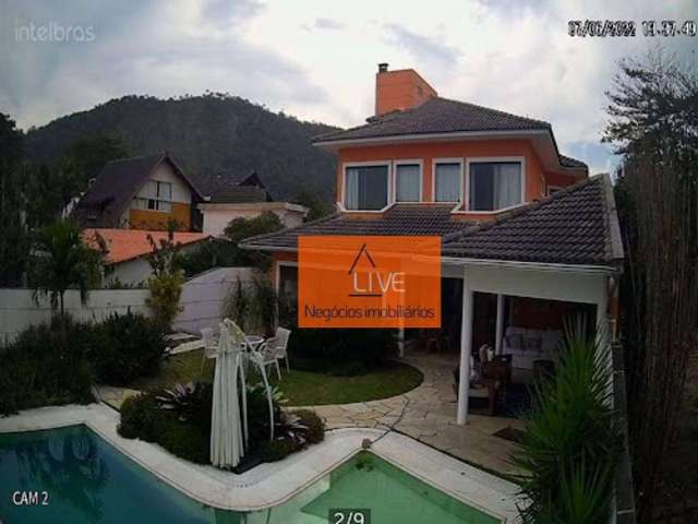 LIVE VENDE: Excelente Casa com 7 dormitórios, beira-mar , pé na areia de Itacoatiara, 720 m² por R$ 6.000.000 - Itacoatiara - Niterói/RJ