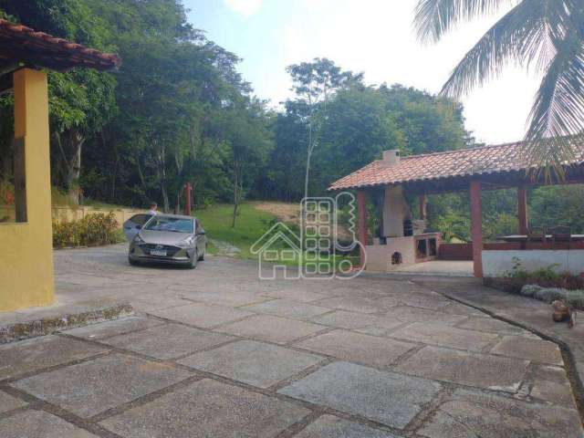 Sítio com 3 dormitórios à venda, 30000 m² por R$ 2.800.000,99 - Itaupuaçu - Maricá/RJ