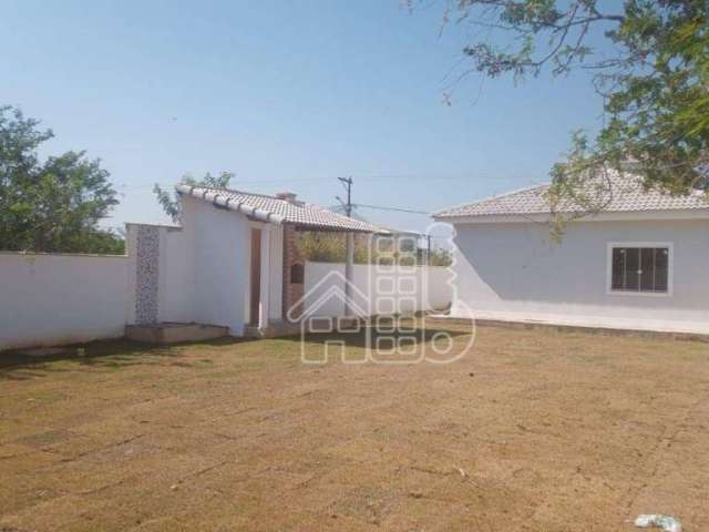 Casa com 3 dormitórios à venda, 86 m² por R$ 450.000,00 - Itaipuaçu - Maricá/RJ