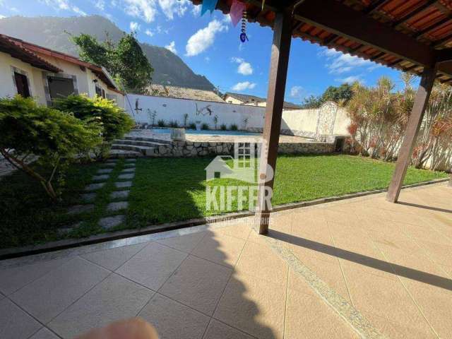 Casa à venda, 227 m² por R$ 650.000,00 - Cajueiros (Itaipuaçu) - Maricá/RJ