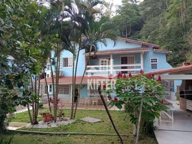 Casa com 3 quartos à venda, 250 m² por R$ 650.000 - Maria Paula - São Gonçalo/RJ