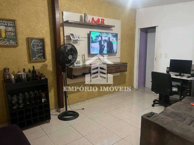 Vende-se casa com 2 pontos comerciais na Cidade Tiradentes