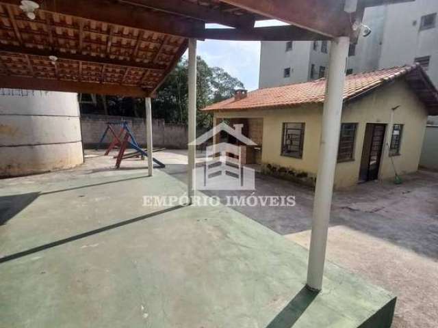 Vende-se apartamento dois dormitórios quitado c/escritura cidade tiradentes