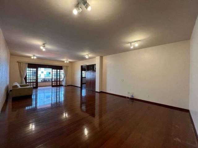 Cobertura com 4 Quartos à venda, 343 m² por R$ 1.850.000 - Alto - Teresópolis/RJ