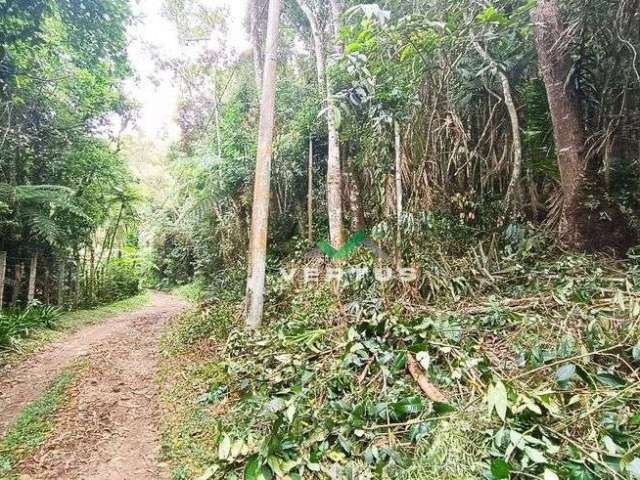 Terreno em região bucólica - varginha - albuquerque - teresópolis rj