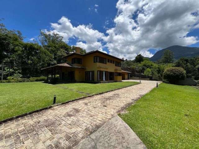 Casa com 4 Suítes à venda, 354 m² por R$ 2.800.000 - Quebra Frascos - Teresópolis/RJ