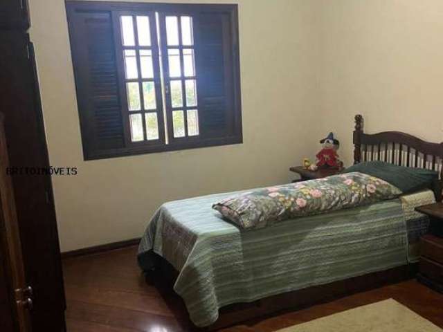 Casa para Venda em Mogi das Cruzes, Vila Suissa, 3 dormitórios, 1 suíte, 5 banheiros, 4 vagas