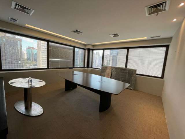 Conjunto Comercial / Sala para alugar, 98m² - Itaim Bibi