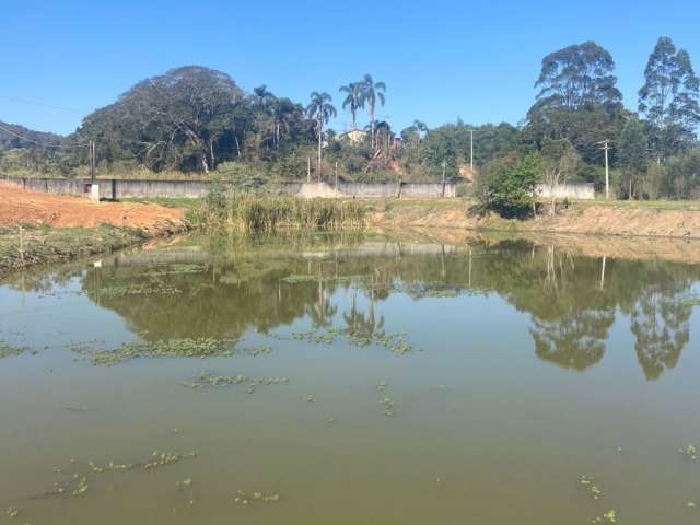 Terreno à Venda: Pronto para Construir Seu Lar!