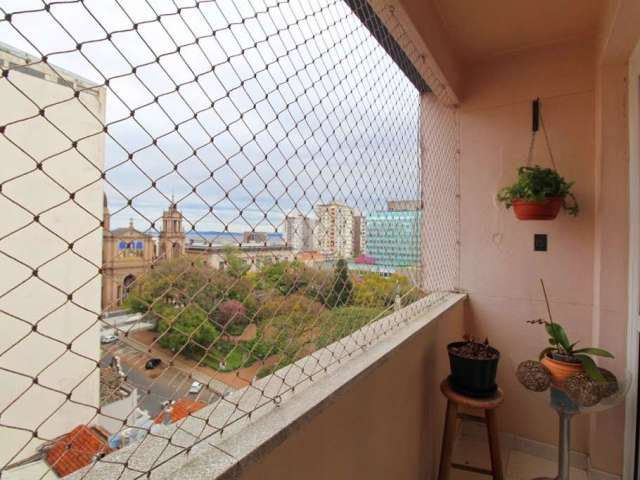 APARTAMENTO SEMI MOBILIADO 4 DORMITÓRIOS,SENDO 2 SUITES 1 VAGA NO CENTRO HISTÓRICO EM PORTO ALEGRE. 216 m2 &lt;BR&gt;&lt;BR&gt;Apartamento impecável, na Jerônimo Coelho, de frente, com 4 dormitórios, 